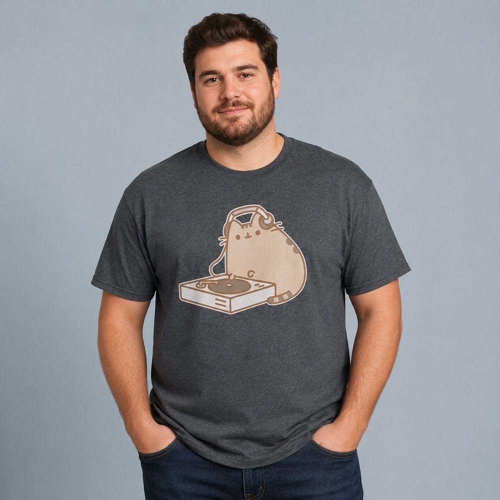 Pusheen Men's Large Rocking Disc Jockey T-Shirt Kitty Kawaii Y2K Anime Goth Cozy